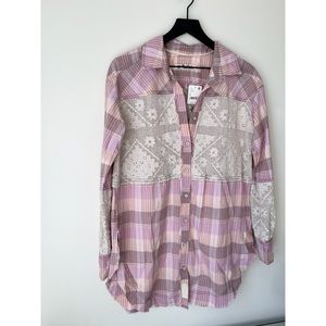 we the free • plaid button down top